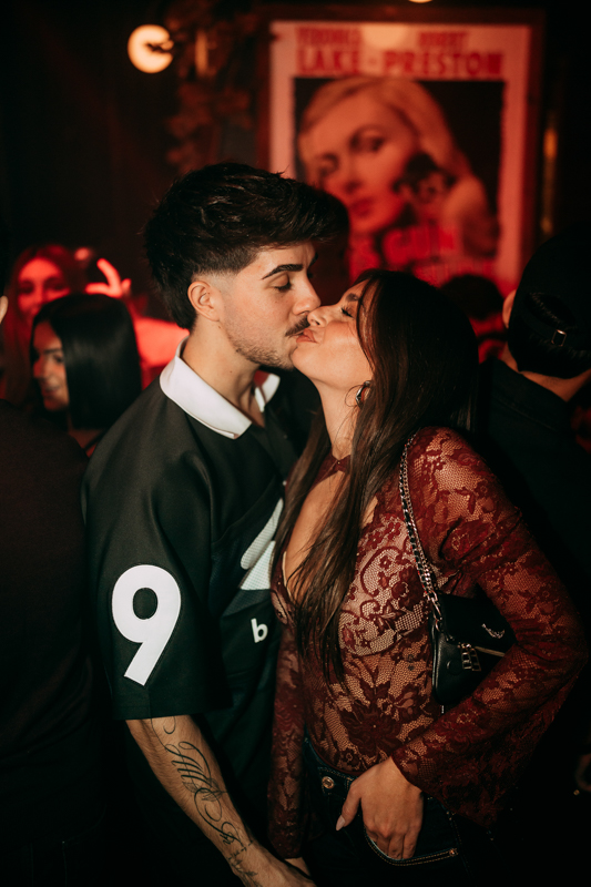 ⁠LUAR LA L
